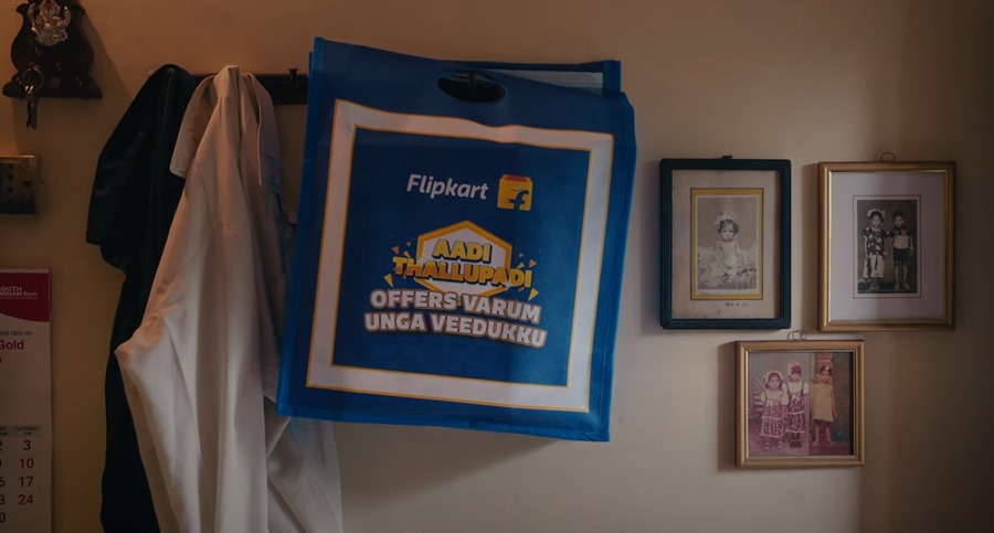 Flipkart goes into the popular shopping streets of Tamil Nadu to be part of the Aadi Shopping craze