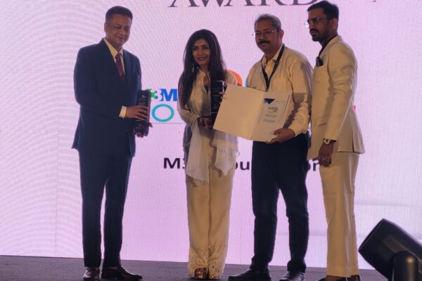 Dr. Payal Kanodia honored with “Leader of Hope Award” at The Indian Brand and Leadership Conclave 2024, Goa