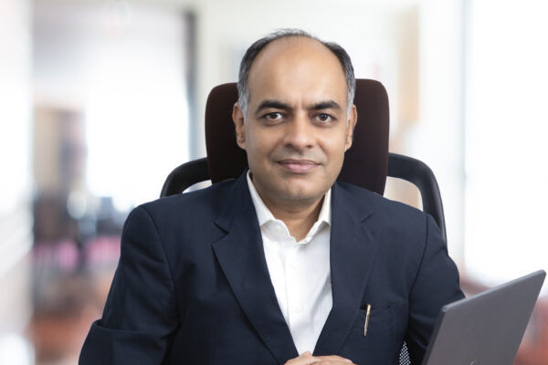 Cosmo Synthetic paper innovative brands compatible with diverse print media