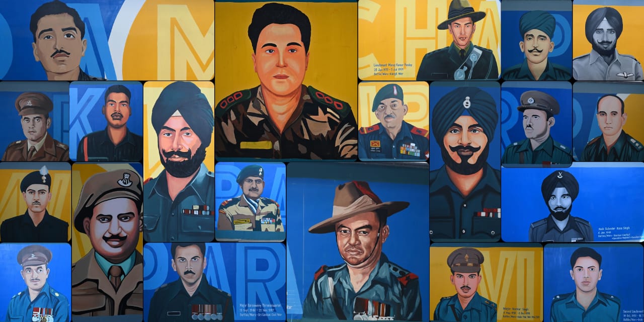 DELHI METRO PAYS TRIBUTE TO INDIA'S BRAVEST WITH NEW ART INSTALLATION ON PINK LINE