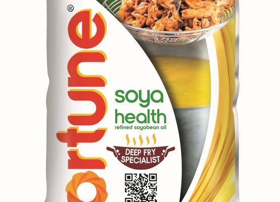 Fortune Soyabean Oil Celebrates Monsoon with Pakodas Through Immersive AR Packaging and Rain-Reactive Outdoor Innovation 